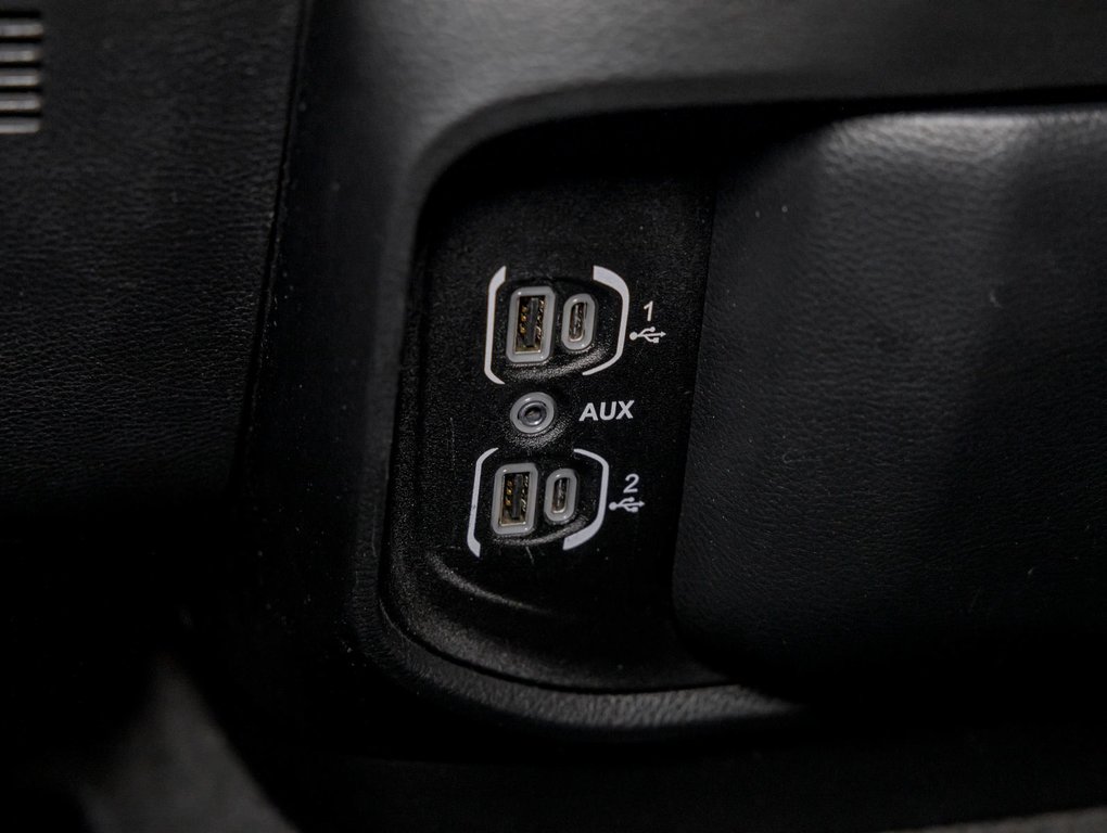 2022 Ram 1500 in St-Jérôme, Quebec - 23 - w1024h768px