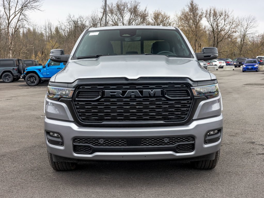 2025 Ram 1500 in St-Jérôme, Quebec - 2 - w1024h768px