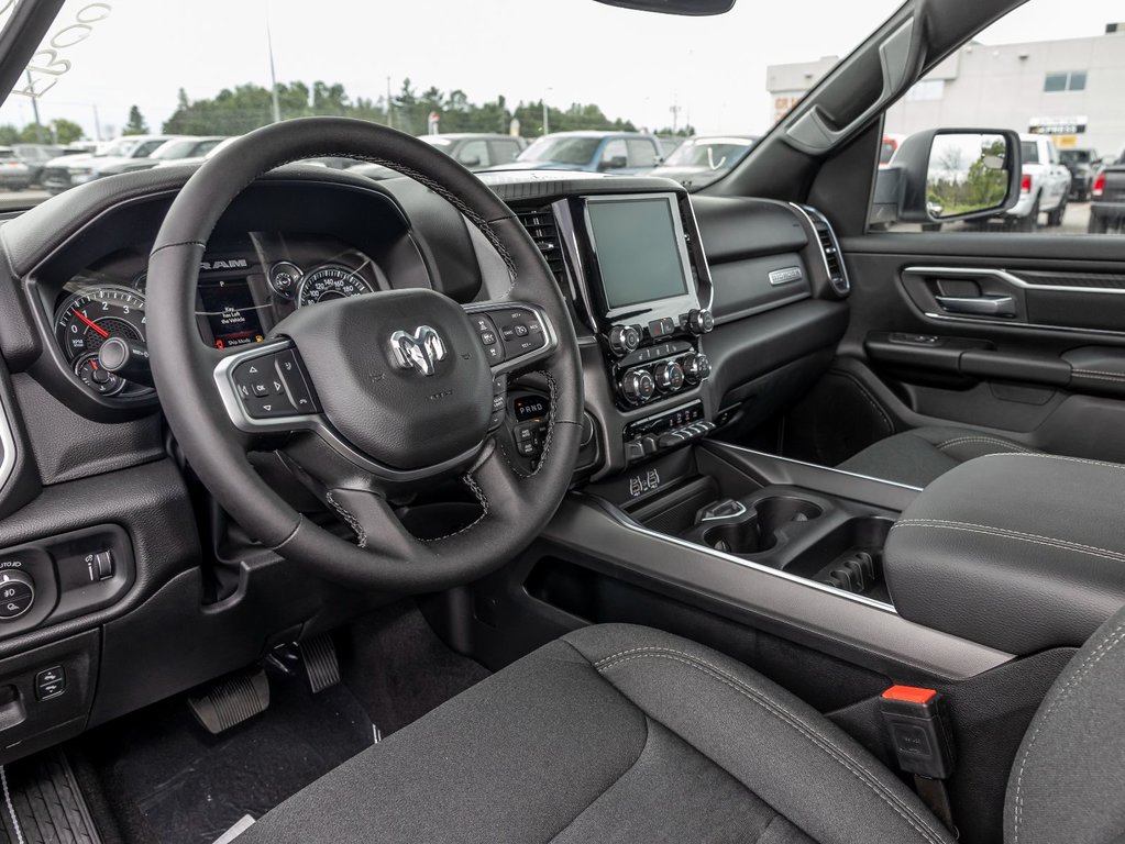 2025 Ram 1500 in St-Jérôme, Quebec - 12 - w1024h768px