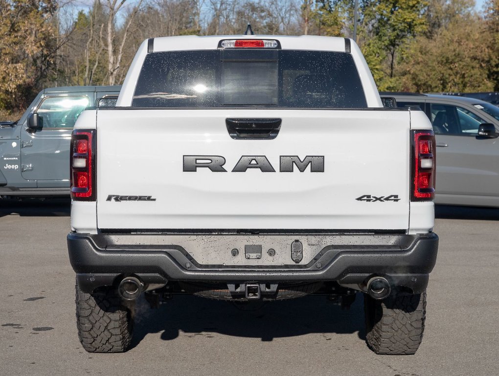 2025 Ram 1500 in St-Jérôme, Quebec - 8 - w1024h768px