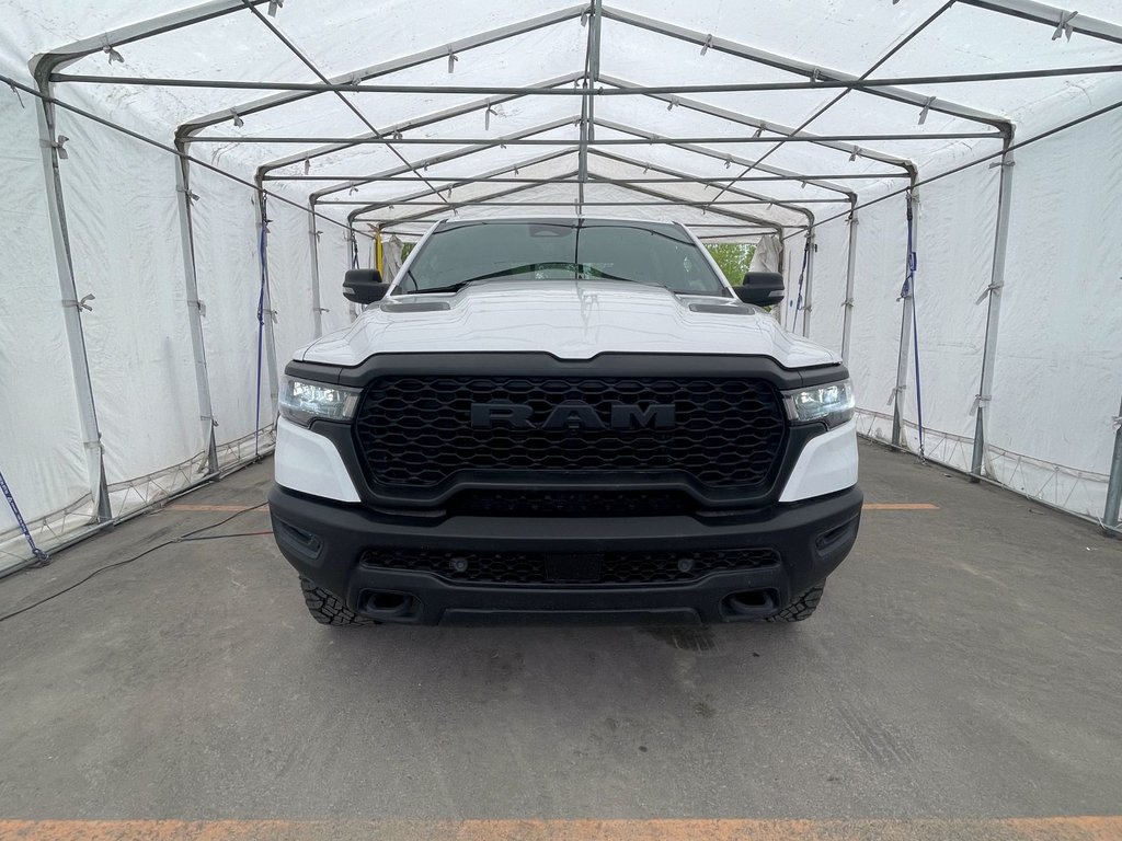 2025 Ram 1500 in St-Jérôme, Quebec - 5 - w1024h768px