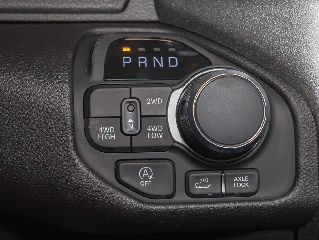 2025 Ram 1500 in St-Jérôme, Quebec - 21 - w1024h768px