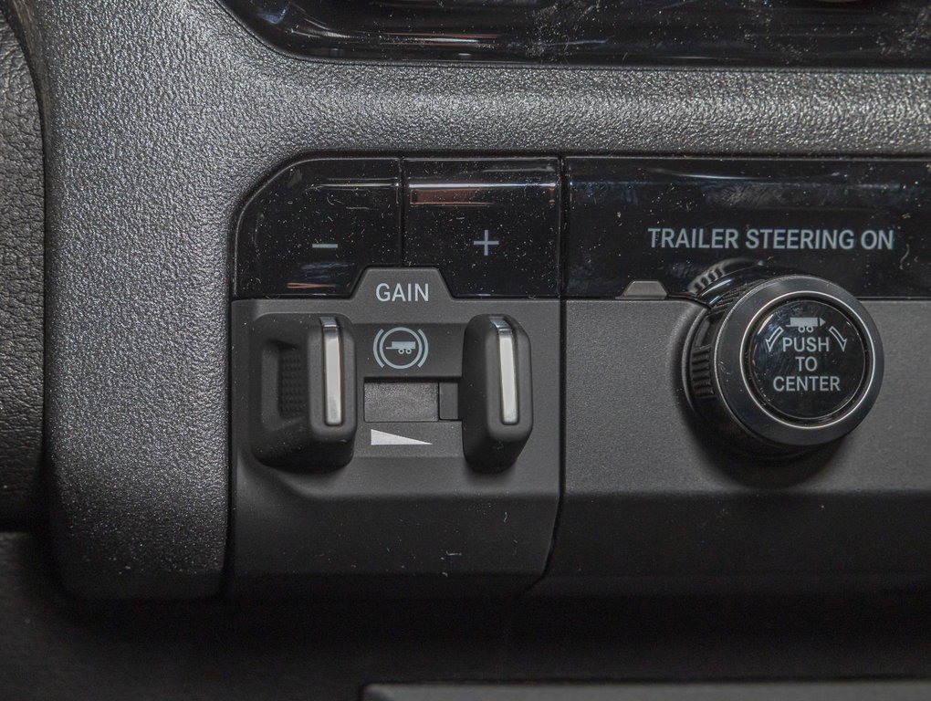 2025 Ram 1500 in St-Jérôme, Quebec - 22 - w1024h768px