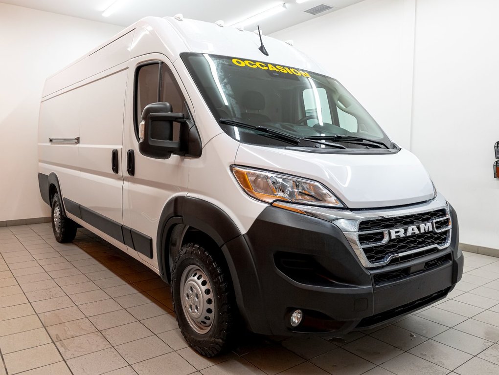 2023 Ram ProMaster Cargo Van in St-Jérôme, Quebec - 9 - w1024h768px
