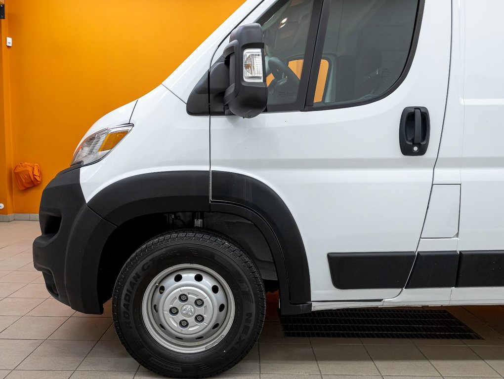 2023 Ram ProMaster Cargo Van in St-Jérôme, Quebec - 24 - w1024h768px