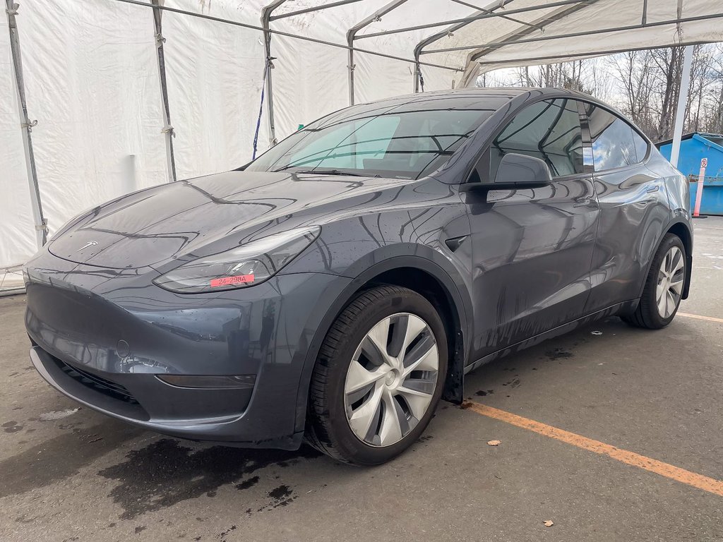 2023 Tesla Model Y in St-Jérôme, Quebec - 1 - w1024h768px