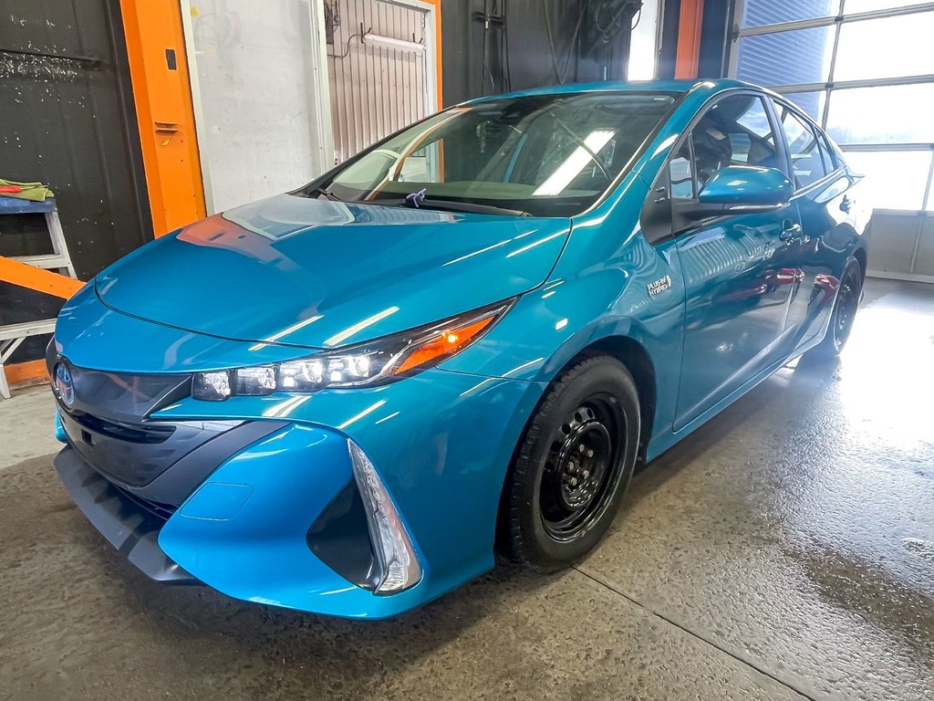 Toyota PRIUS PRIME  2021 à St-Jérôme, Québec - 1 - w1024h768px