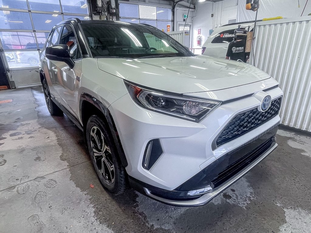 2021 Toyota RAV4 Prime in St-Jérôme, Quebec - 10 - w1024h768px