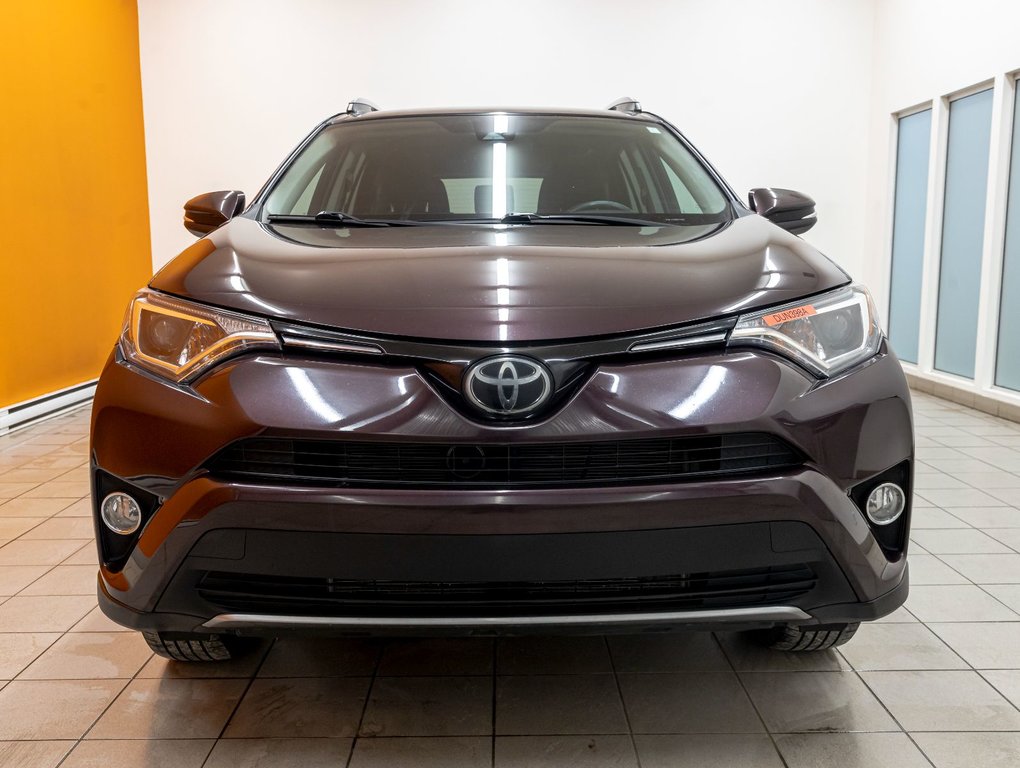 2018 Toyota RAV4 in St-Jérôme, Quebec - 5 - w1024h768px