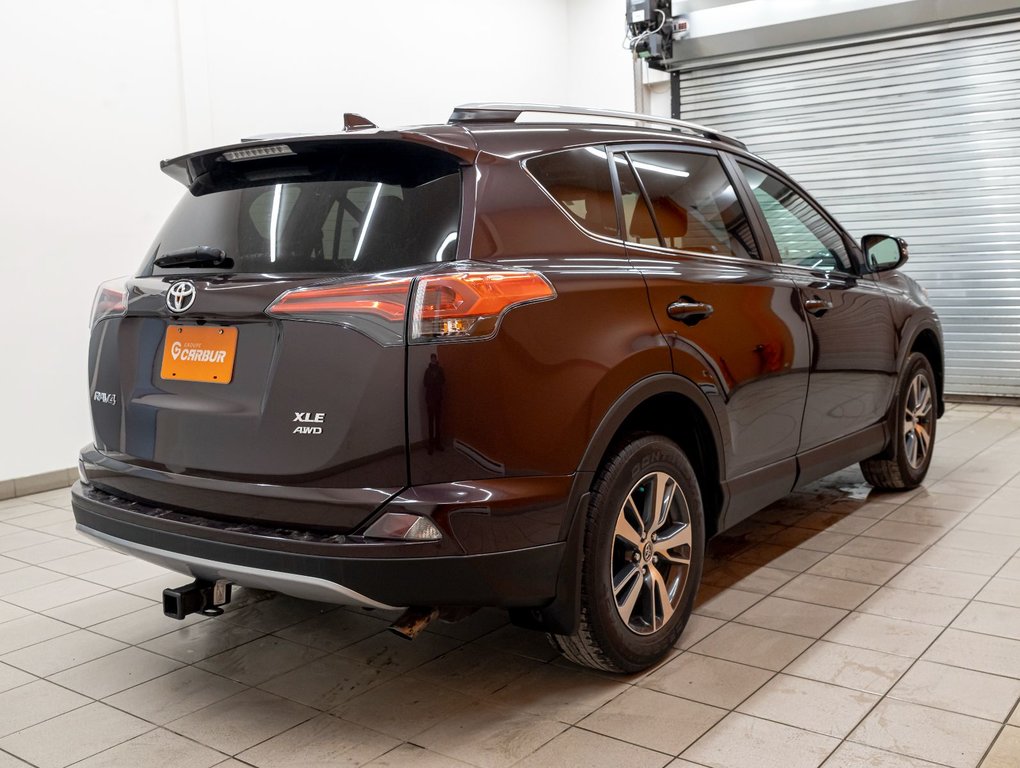 2018 Toyota RAV4 in St-Jérôme, Quebec - 9 - w1024h768px