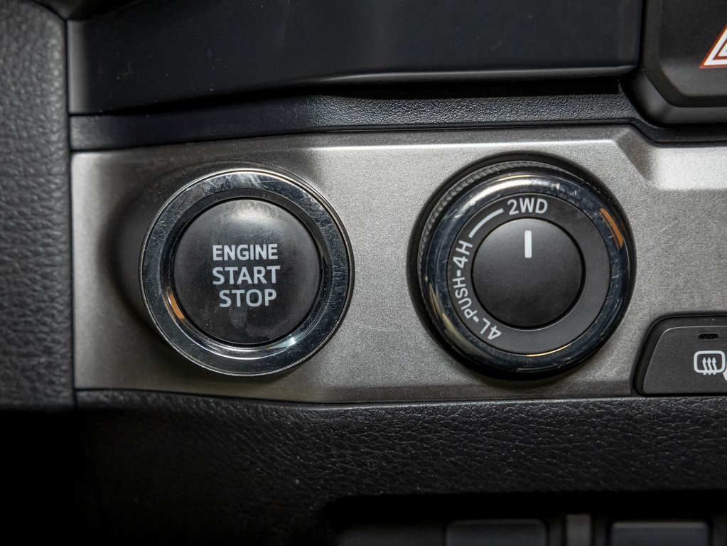 2023 Toyota Tacoma in St-Jérôme, Quebec - 27 - w1024h768px