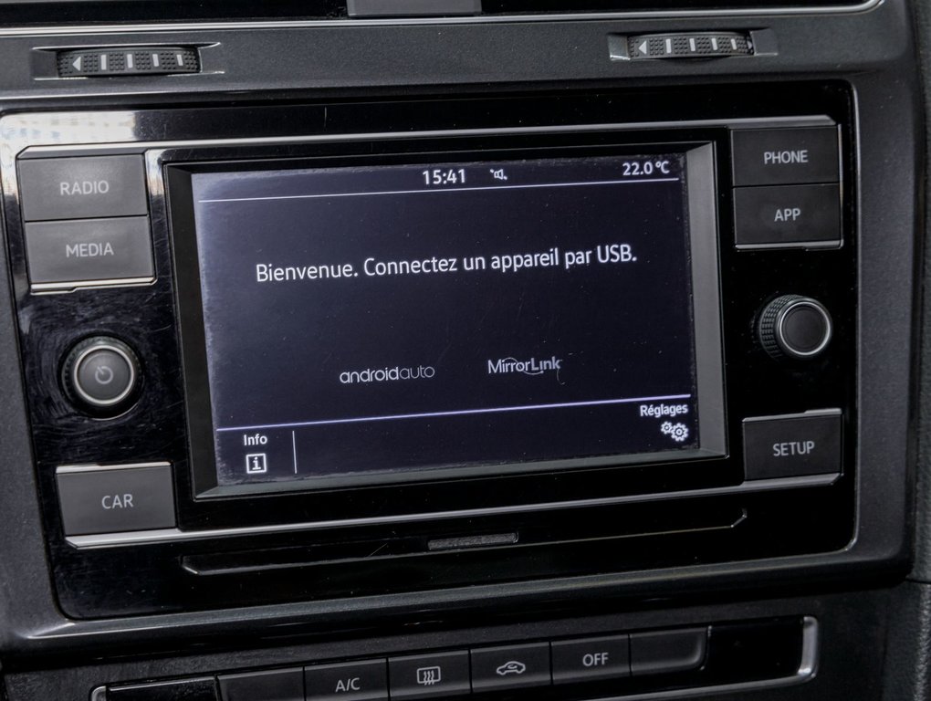 2018 Volkswagen Golf in St-Jérôme, Quebec - 16 - w1024h768px