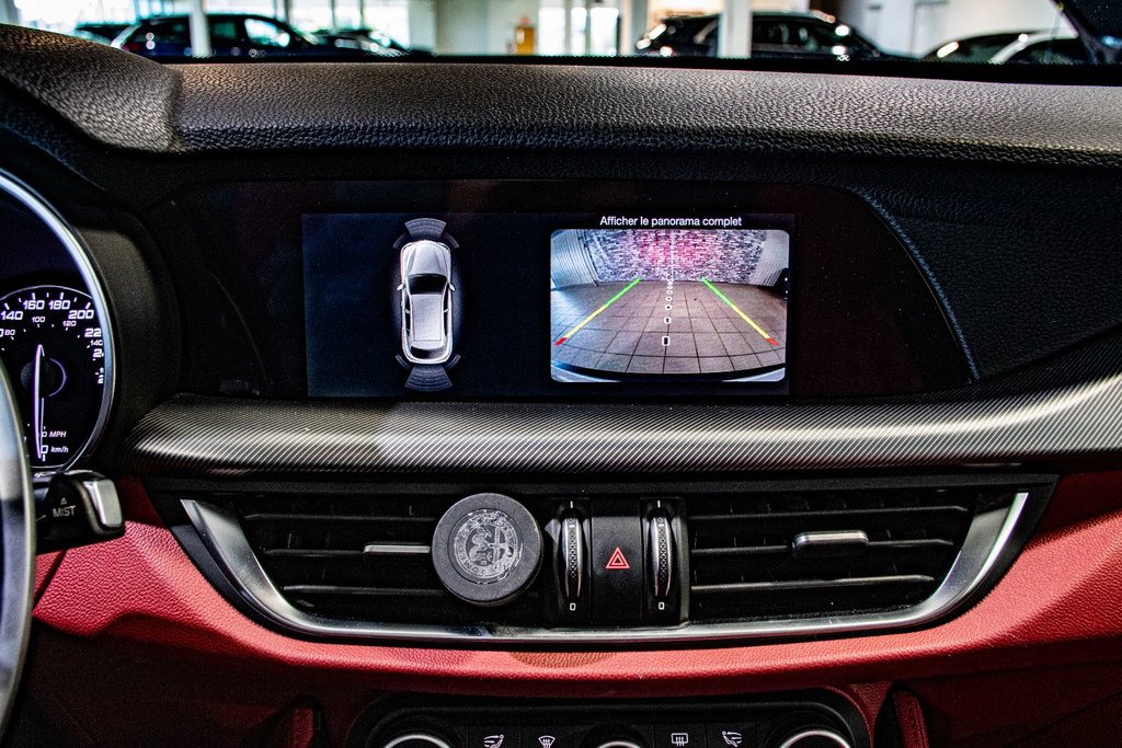 2018 Alfa Romeo Stelvio Ti SPORT NAVI CAMERA TOIT PANO CUIR HARMAN-KARDON in Montréal, Quebec - 23 - w1024h768px