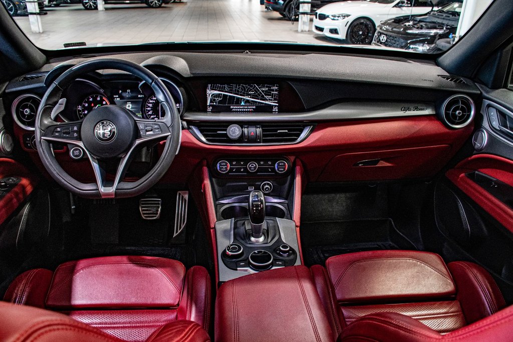 2018 Alfa Romeo Stelvio Ti SPORT NAVI CAMERA TOIT PANO CUIR HARMAN-KARDON in Montréal, Quebec - 5 - w1024h768px