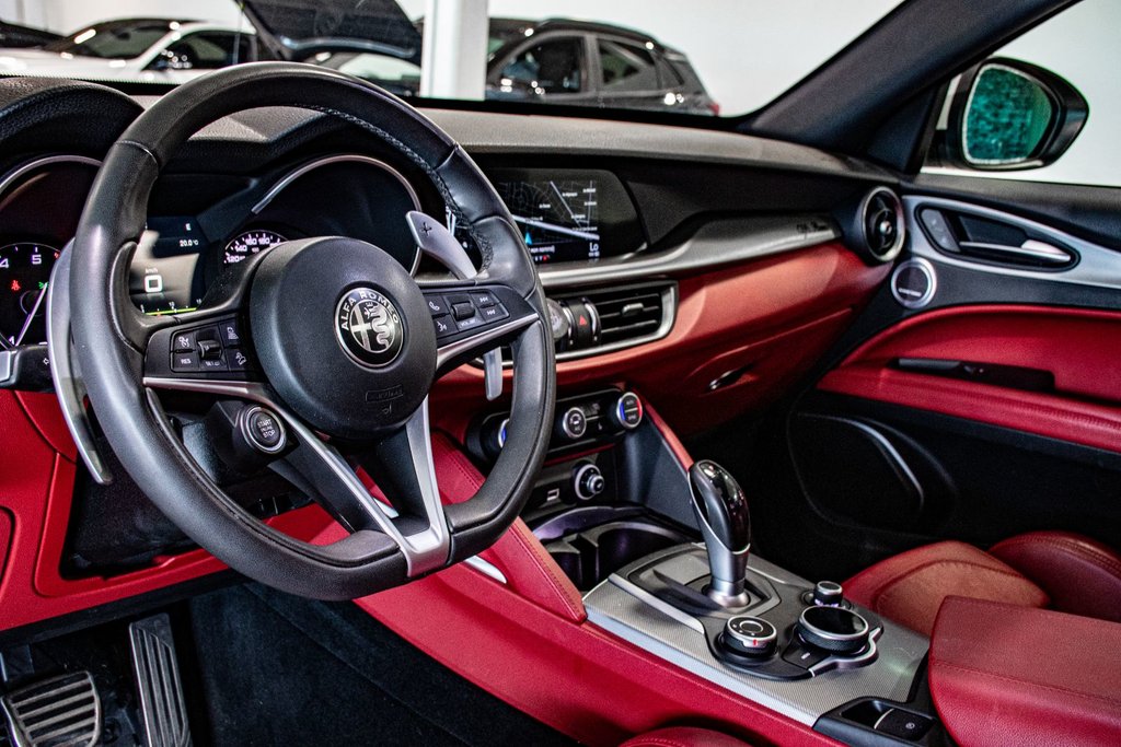 2018 Alfa Romeo Stelvio Ti SPORT NAVI CAMERA TOIT PANO CUIR HARMAN-KARDON in Montréal, Quebec - 18 - w1024h768px