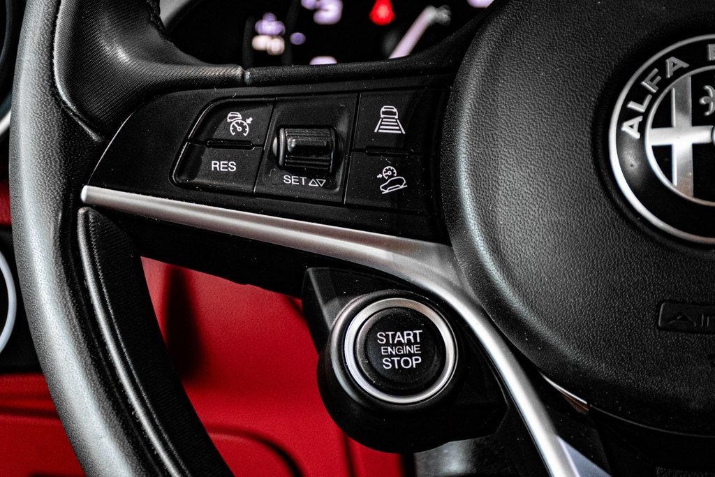 2018 Alfa Romeo Stelvio Ti SPORT NAVI CAMERA TOIT PANO CUIR HARMAN-KARDON in Montréal, Quebec - 28 - w1024h768px