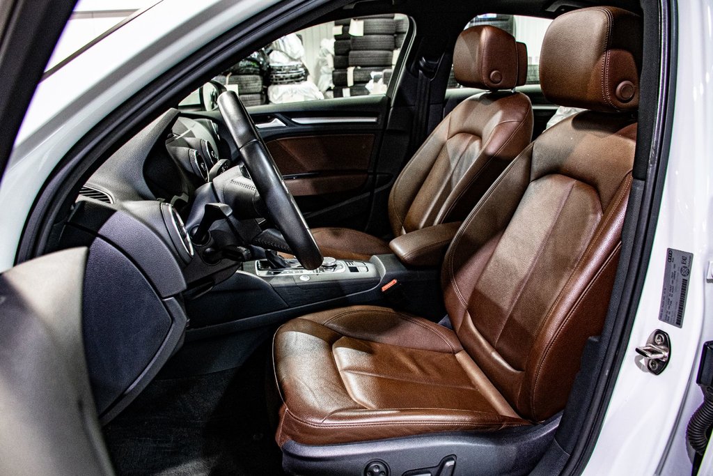 Audi A3 2.0T KOMFORT TOIT PANORAMIQUE CUIR KEYLESS 2019 à Montréal, Québec - 8 - w1024h768px