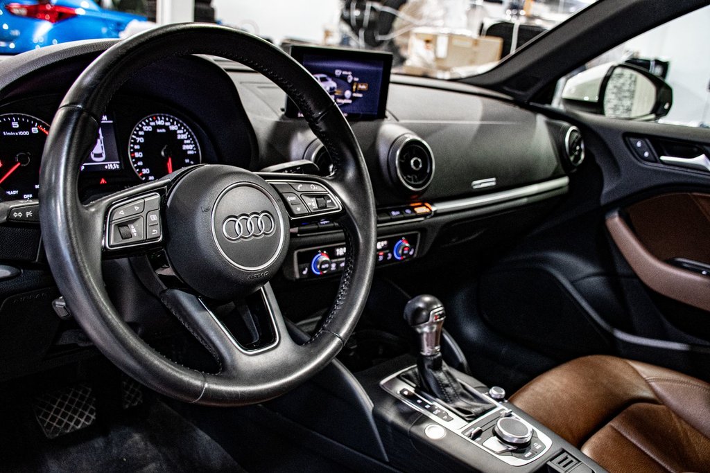 Audi A3 2.0T KOMFORT TOIT PANORAMIQUE CUIR KEYLESS 2019 à Montréal, Québec - 9 - w1024h768px