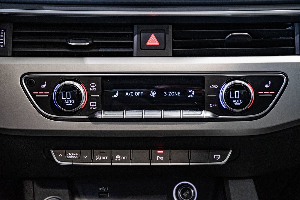 2019 Audi A4 Sedan KOMFORT 45 TFSI QUATTRO CUIR TOIT CAM CARPLAY in Montréal, Quebec - 23 - w1024h768px