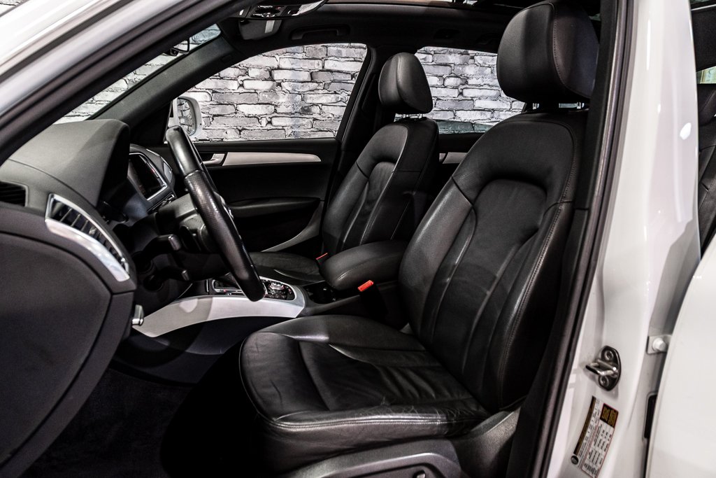 Audi Q5 2.0L PREMIUM AWD SIÈGES CHAUFFANTS CUIR MAGS 2011 à Montréal, Québec - 24 - w1024h768px