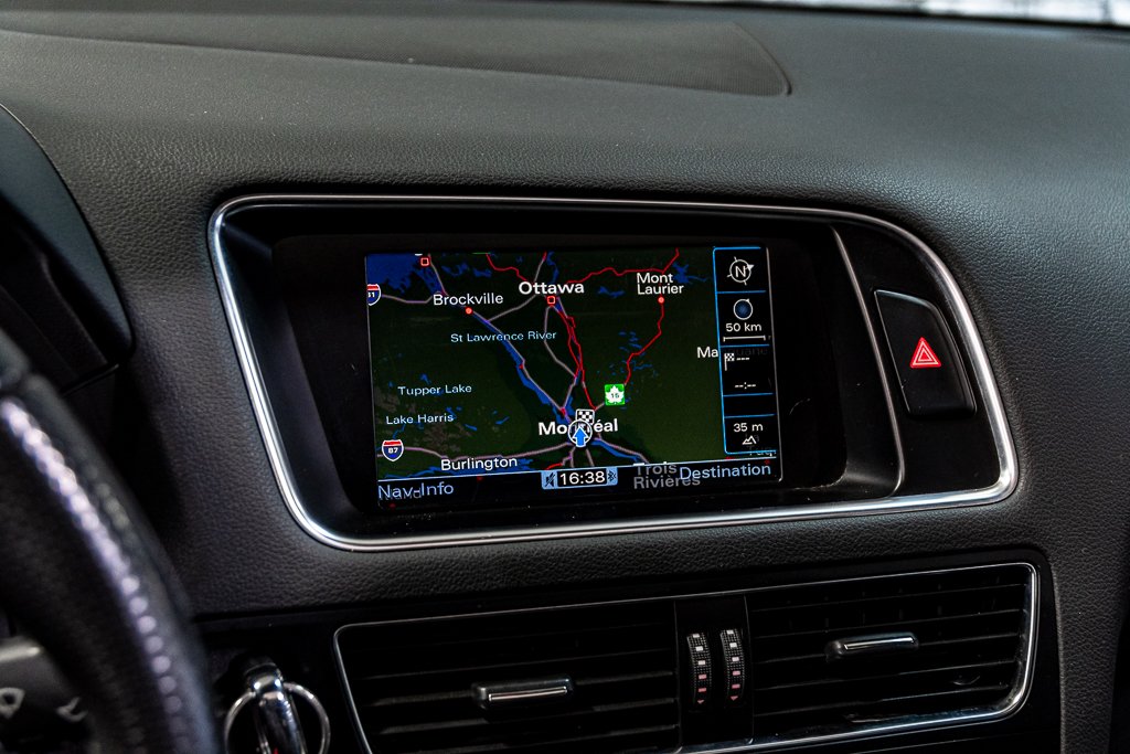 Audi Q5 2.0L PREMIUM AWD SIÈGES CHAUFFANTS CUIR MAGS 2011 à Montréal, Québec - 28 - w1024h768px