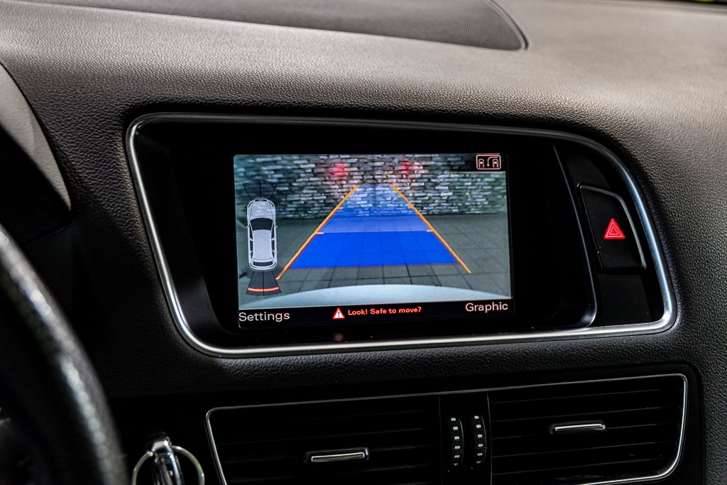 Audi Q5 2.0L PREMIUM AWD SIÈGES CHAUFFANTS CUIR MAGS 2011 à Montréal, Québec - 32 - w1024h768px