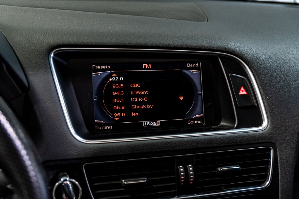 Audi Q5 2.0L PREMIUM AWD SIÈGES CHAUFFANTS CUIR MAGS 2011 à Montréal, Québec - 29 - w1024h768px