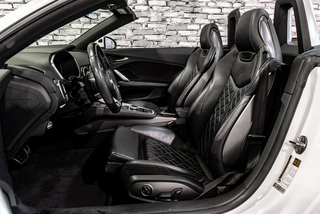 Audi TT Roadster QUATTRO BANG & OLUFSEN SIEGES CHAUFFANTS CUIR 2018 à Montréal, Québec - 3 - w1024h768px