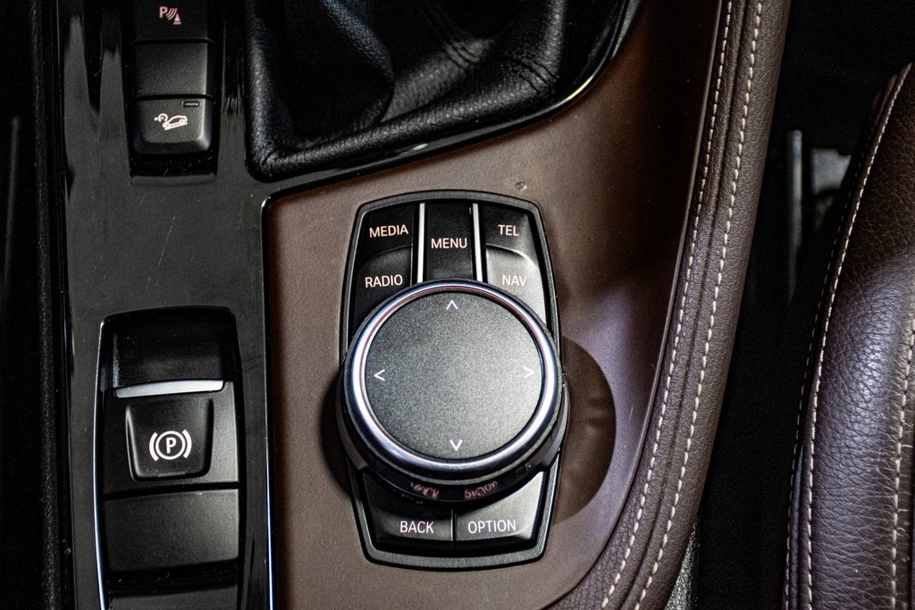 BMW X1 XDRIVE28i X LINE- PREMIUM AMELIORÉ - TOIT - CUIR - 2016 à Montréal, Québec - 34 - w1024h768px