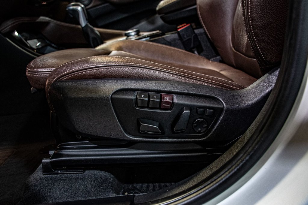 BMW X1 XDRIVE28i X LINE- PREMIUM AMELIORÉ - TOIT - CUIR - 2016 à Montréal, Québec - 25 - w1024h768px