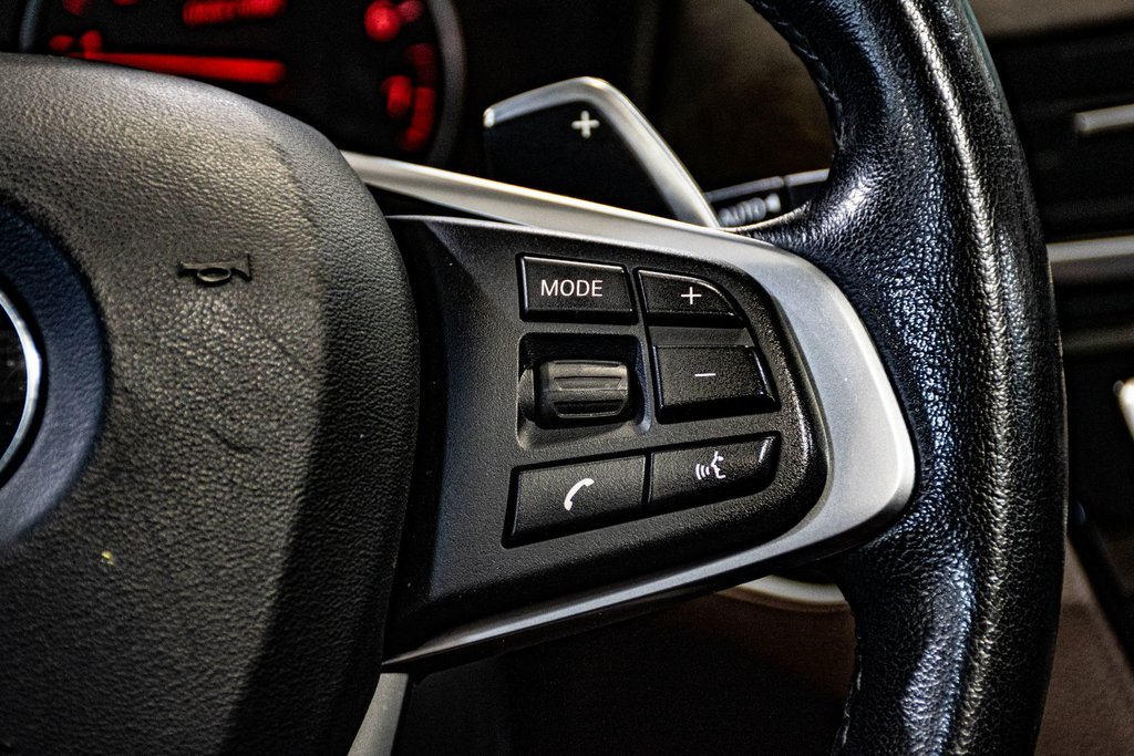 BMW X1 XDRIVE28i X LINE- PREMIUM AMELIORÉ - TOIT - CUIR - 2016 à Montréal, Québec - 37 - w1024h768px