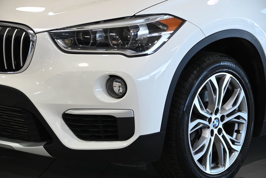 2017 BMW X1 XDRIVE28i TOIT PANORAMIQUE CUIR CAMERA in Montréal, Quebec - 6 - w1024h768px