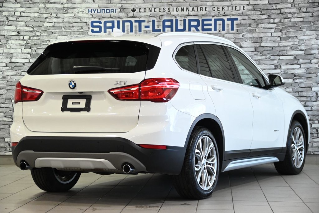 2017 BMW X1 XDRIVE28i TOIT PANORAMIQUE CUIR CAMERA in Montréal, Quebec - 12 - w1024h768px