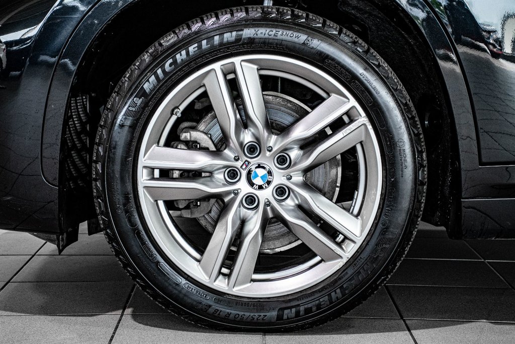 BMW X1 XDrive28i TOIT PANORAMIQUE CUIR M SPORT 2021 à Montréal, Québec - 7 - w1024h768px