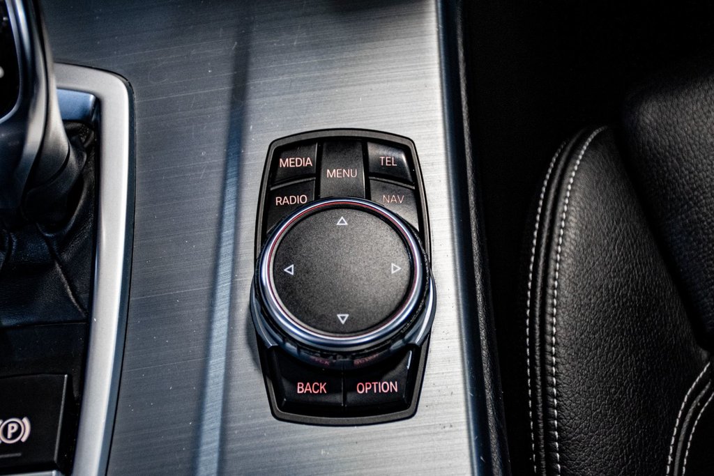 BMW X4 M40i XDRIVE TOIT OUVRANT CUIR NAVIGATION CAMERA 2016 à Montréal, Québec - 32 - w1024h768px
