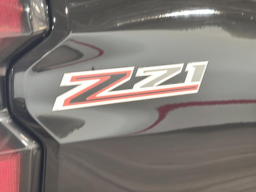 2024 Chevrolet Colorado 4WD Z71 GPS CUIR CHAUFFANTS MAGS CAMERA in Montréal, Quebec - 9 - w1024h768px