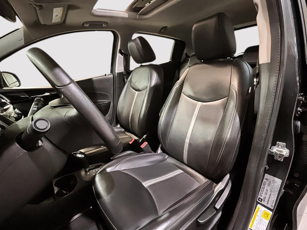 2021 Chevrolet Spark 2LT  A/C CAMERA DE RECUL BLUETOOTH MAGS in Montréal, Quebec - 14 - w1024h768px