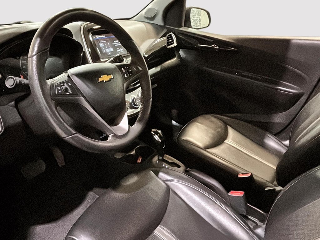 2021 Chevrolet Spark 2LT  A/C CAMERA DE RECUL BLUETOOTH MAGS in Montréal, Quebec - 11 - w1024h768px