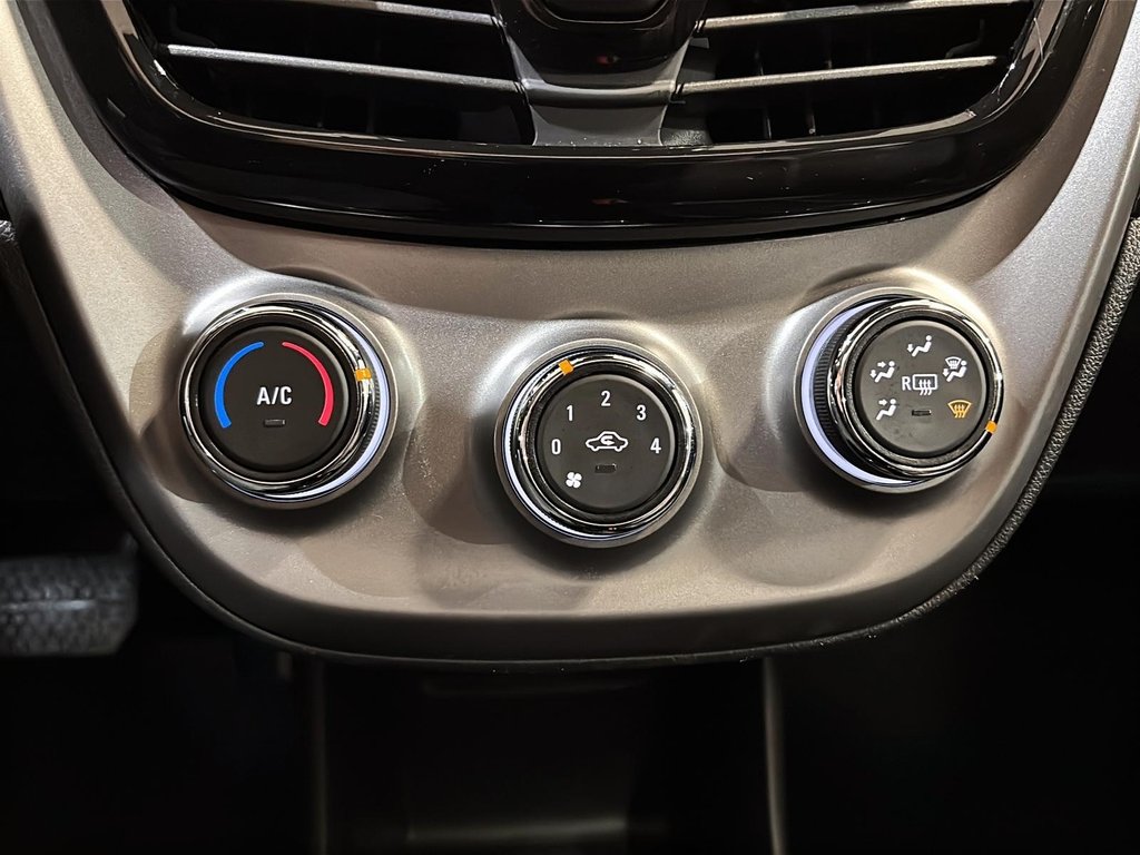 2021 Chevrolet Spark 2LT  A/C CAMERA DE RECUL BLUETOOTH MAGS in Montréal, Quebec - 26 - w1024h768px