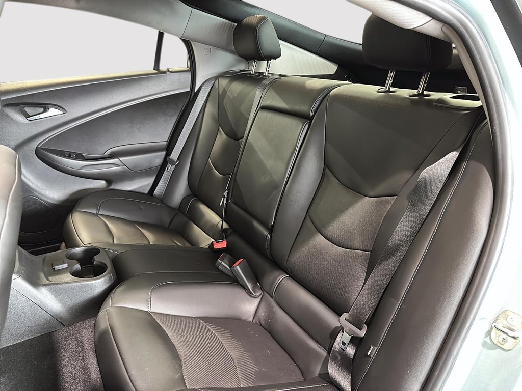2018 Chevrolet Volt LT VOLANT CHAUFFANT CUIR CAMERA SIEGES CHAUFFANTS in Montréal, Quebec - 23 - w1024h768px