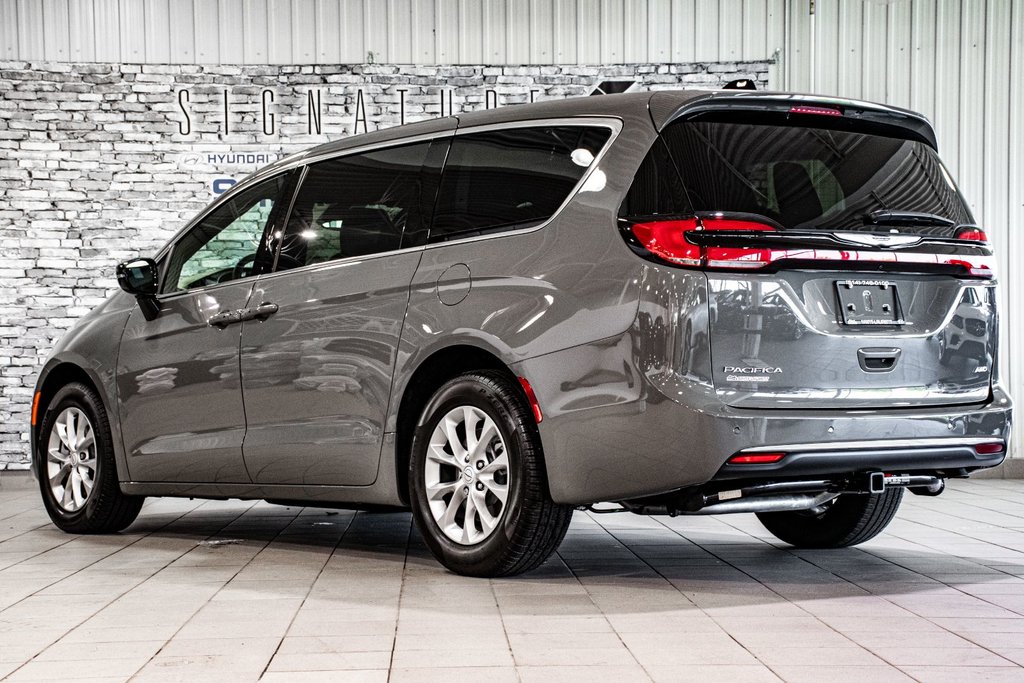 Chrysler Pacifica Select 2025 à Montréal, Québec - 12 - w1024h768px