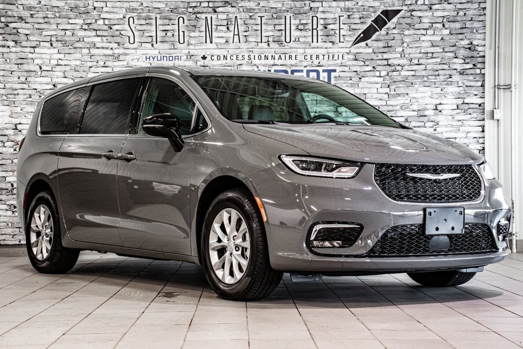 Chrysler Pacifica Select 2025 à Montréal, Québec - 6 - w1024h768px