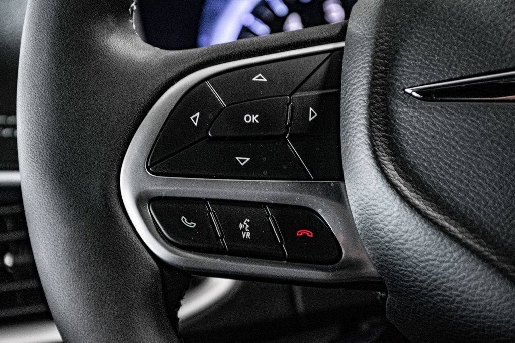 Chrysler Pacifica Select 2025 à Montréal, Québec - 32 - w1024h768px