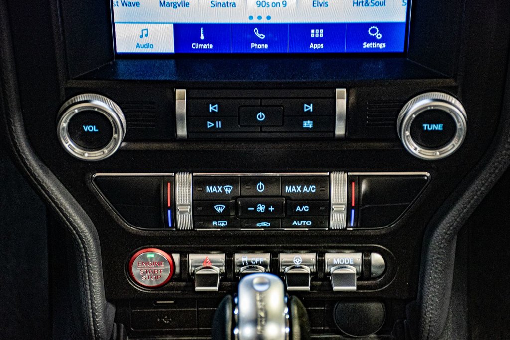 2021 Ford Mustang CONVERTIBLE ECOBOOST CARPLAY CAMERA SUPER BAS KM in Montréal, Quebec - 21 - w1024h768px