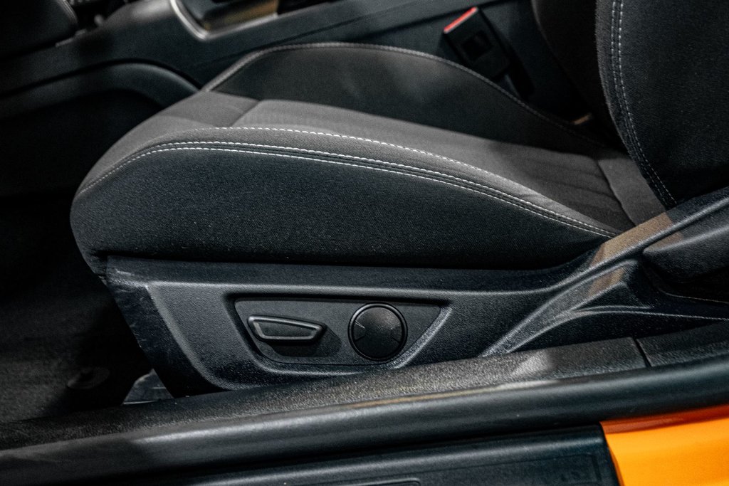 2021 Ford Mustang CONVERTIBLE ECOBOOST CARPLAY CAMERA SUPER BAS KM in Montréal, Quebec - 20 - w1024h768px