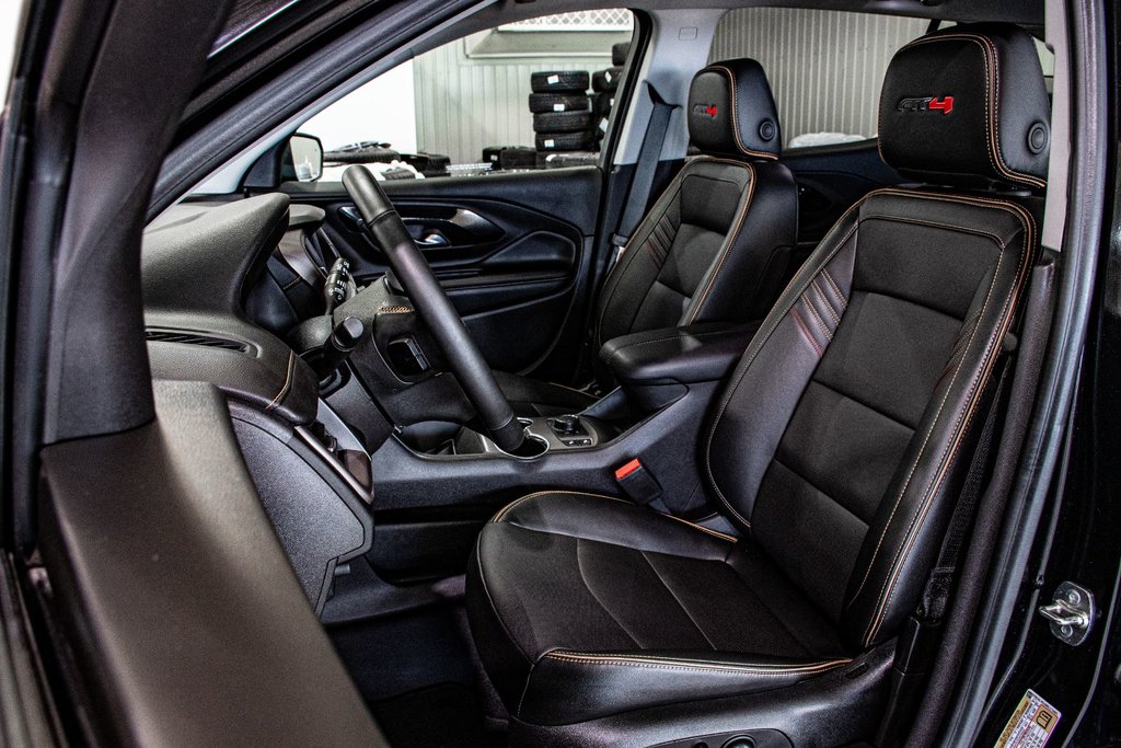 2024 GMC Terrain AT4 1.5T CARPLAY CAMERA CUIR VOLANT CHAUFFANT MAGS in Montréal, Quebec - 3 - w1024h768px