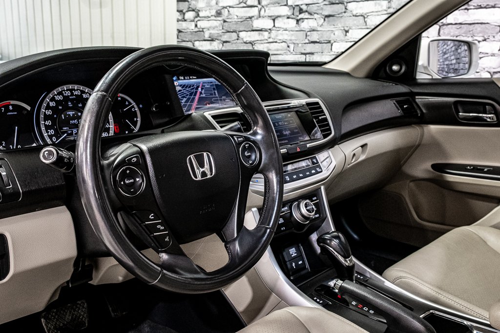 Honda Accord Sedan TOURING CUIR TOIT NAVI CAMERA KEYLESS 2014 à Montréal, Québec - 19 - w1024h768px