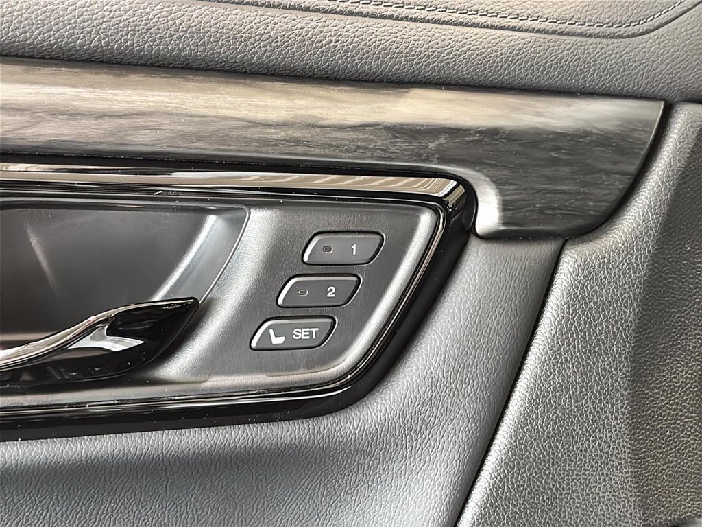 Honda CR-V TOURING BLACK EDITION AWD TOIT CUIR CHAUFFANTS GPS 2020 à Montréal, Québec - 30 - w1024h768px