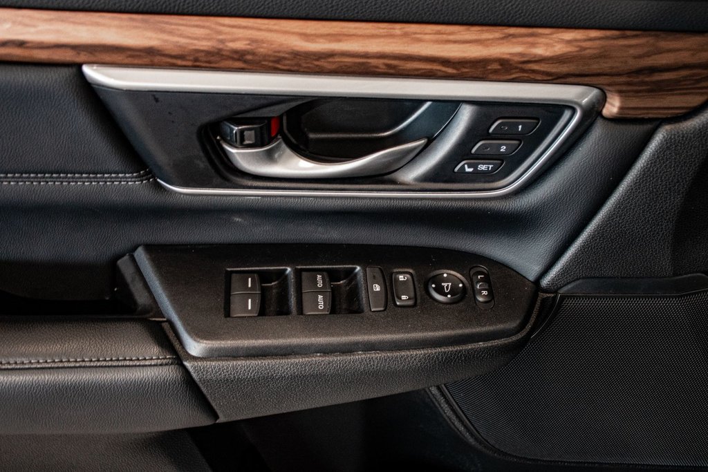 Honda CR-V TOURING AWD TOIT OUVRANT NAVIGATION CUIR 2021 à Montréal, Québec - 23 - w1024h768px