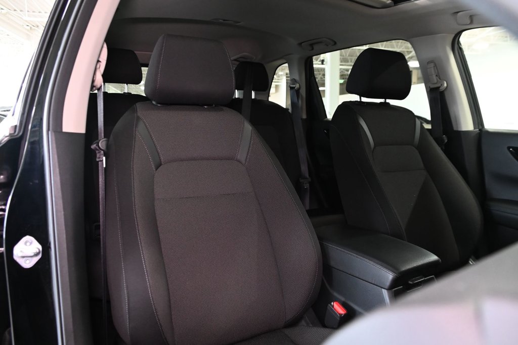 Honda CR-V SPORT CARPLAY TOIT VOLANT CHAUFFANT 2023 à Montréal, Québec - 14 - w1024h768px